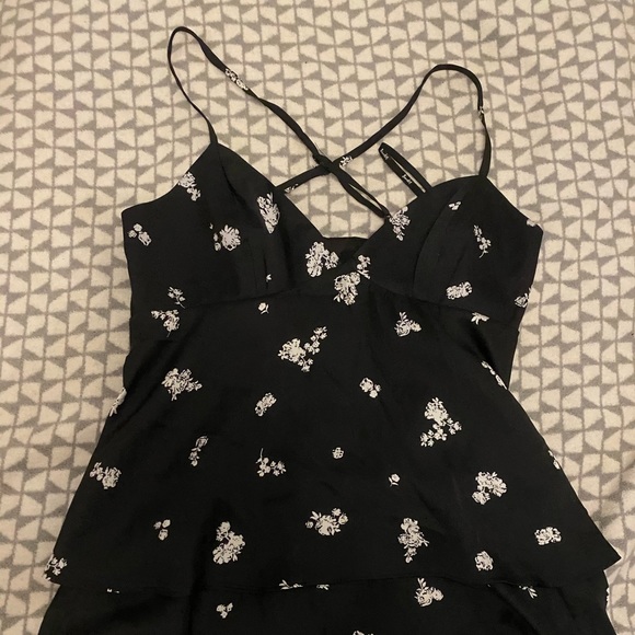 Bardot Dalia Tiered Maxi Dress - Picture 2 of 3